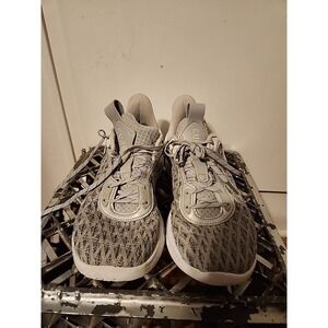 Steph Curry Flow Under Armor Shoes Mens 7.5 Womens 9 White/Gray